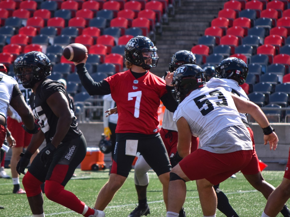 Devlin “Duck” Hodges to get first start in Redblacks’ final home game of&nbsp;2021